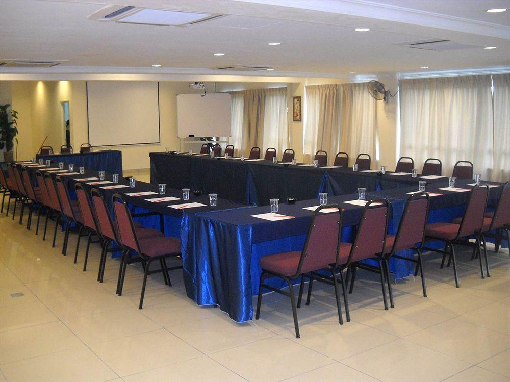 Sun Inns Hotel Kuala Selangor Exterior photo