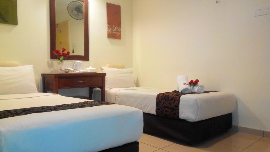 Sun Inns Hotel Kuala Selangor Exterior photo
