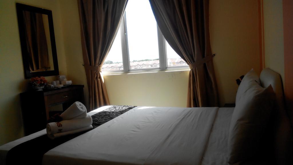 Sun Inns Hotel Kuala Selangor Exterior photo