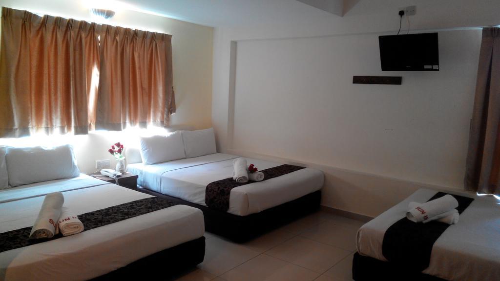 Sun Inns Hotel Kuala Selangor Exterior photo
