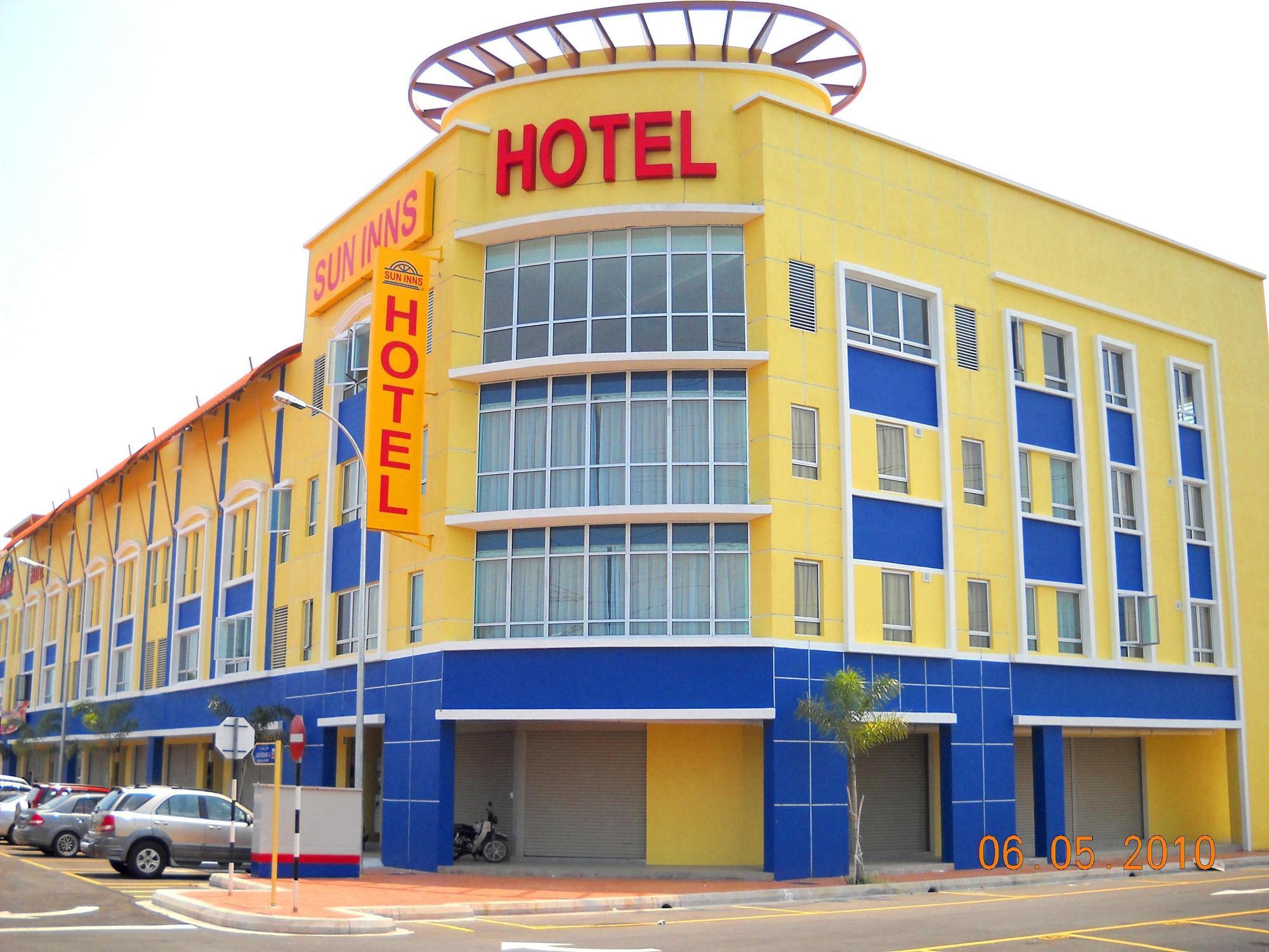 Sun Inns Hotel Kuala Selangor Exterior photo