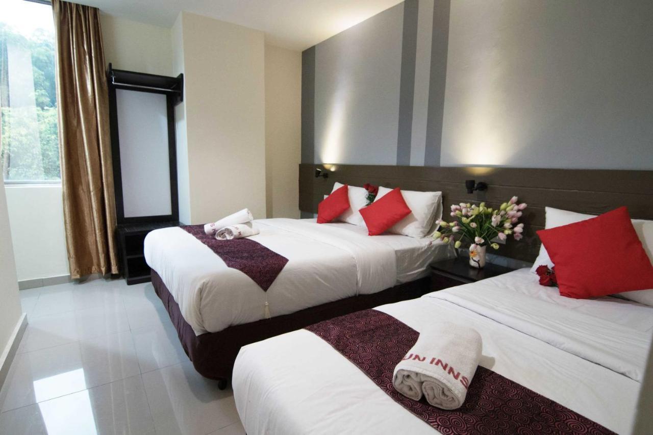 Sun Inns Hotel Kuala Selangor Exterior photo